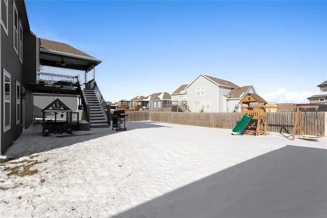 $410,000 | 2805 East Cedar Place, Tonganoxie, KS 66086