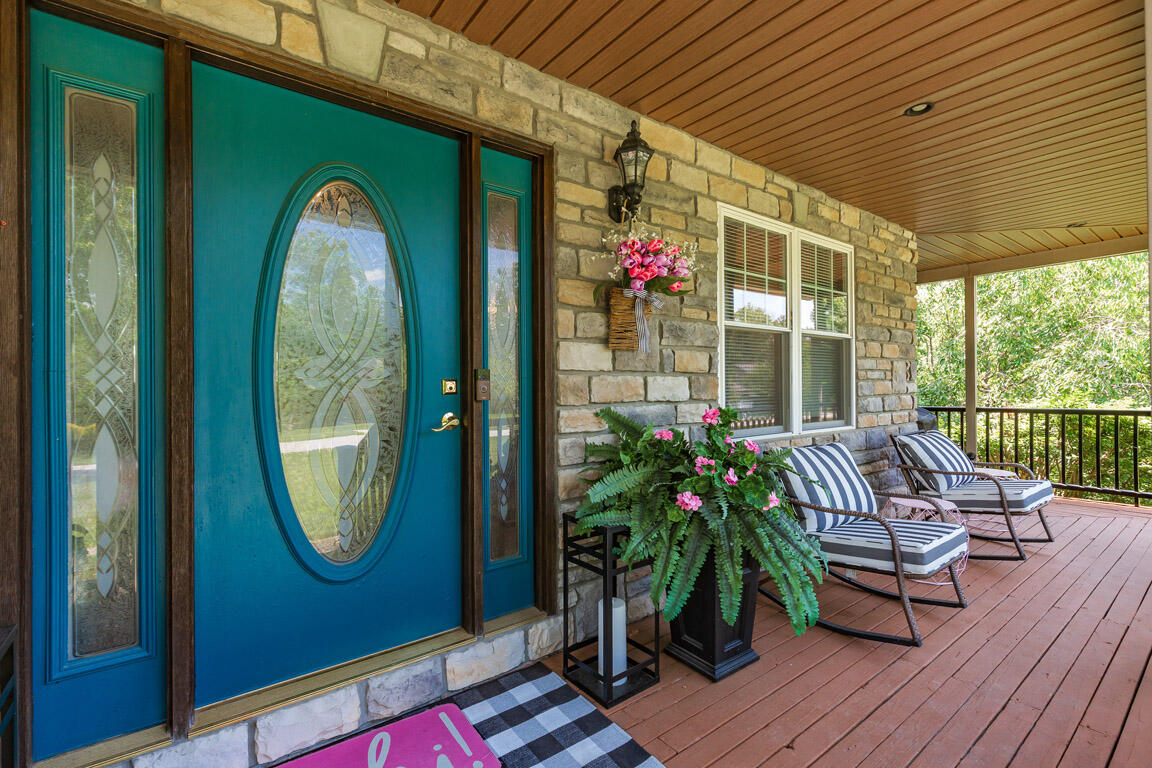 330 Oak Street Butler, KY 41006 - Photo 3 of 49