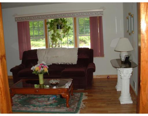 48 Cold Spring Road Westford, MA 01886 - Photo 3 of 10 Gallery Image 3