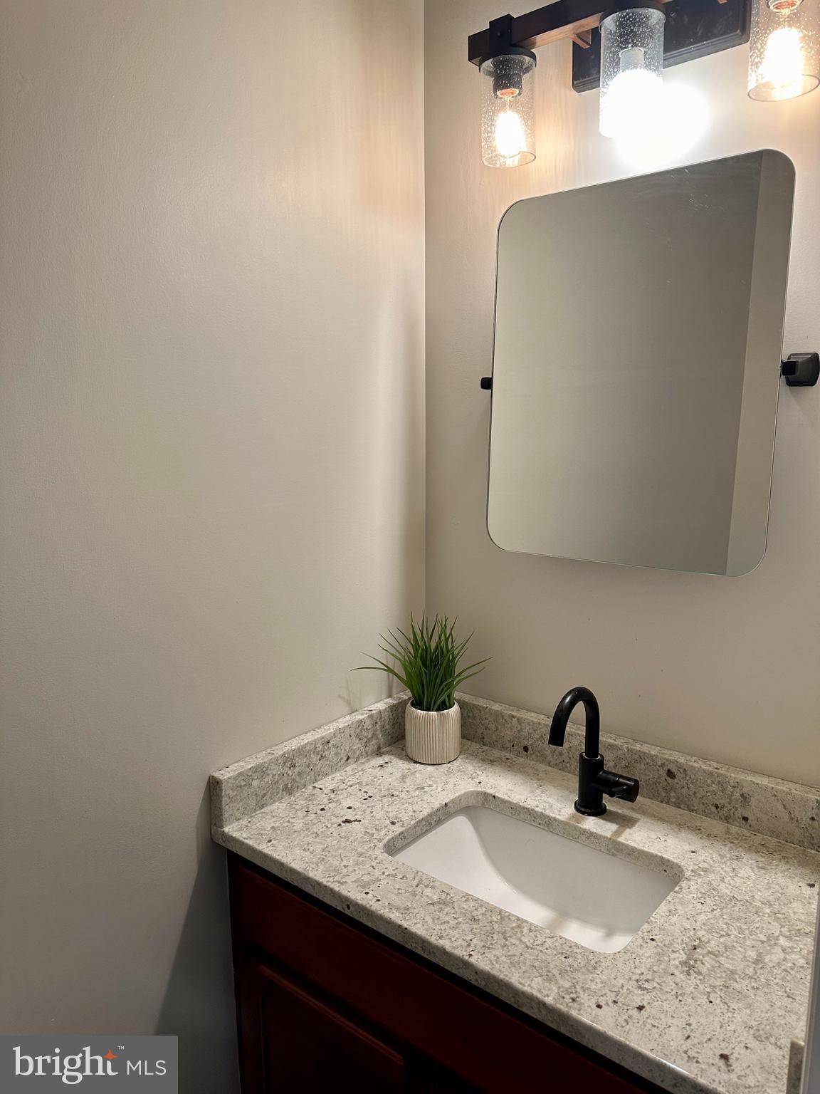 207 Springmont Drive Reading, PA 19610 - Photo 9 of 14