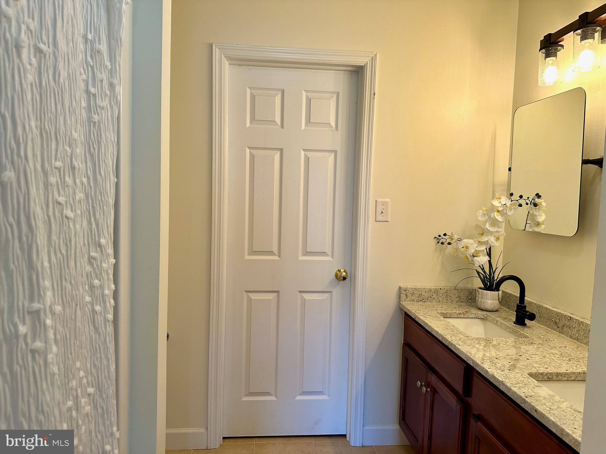 207 Springmont Drive Reading, PA 19610 - Photo 10 of 14