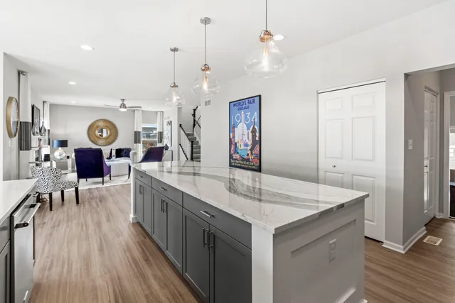 $470,925 | 25 Levanno Drive, Crown Point, IN 46307