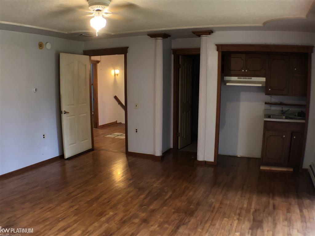 5630 Jeddo Road Jeddo, MI 48032 - Photo 11 of 43 31361618-10.JPG