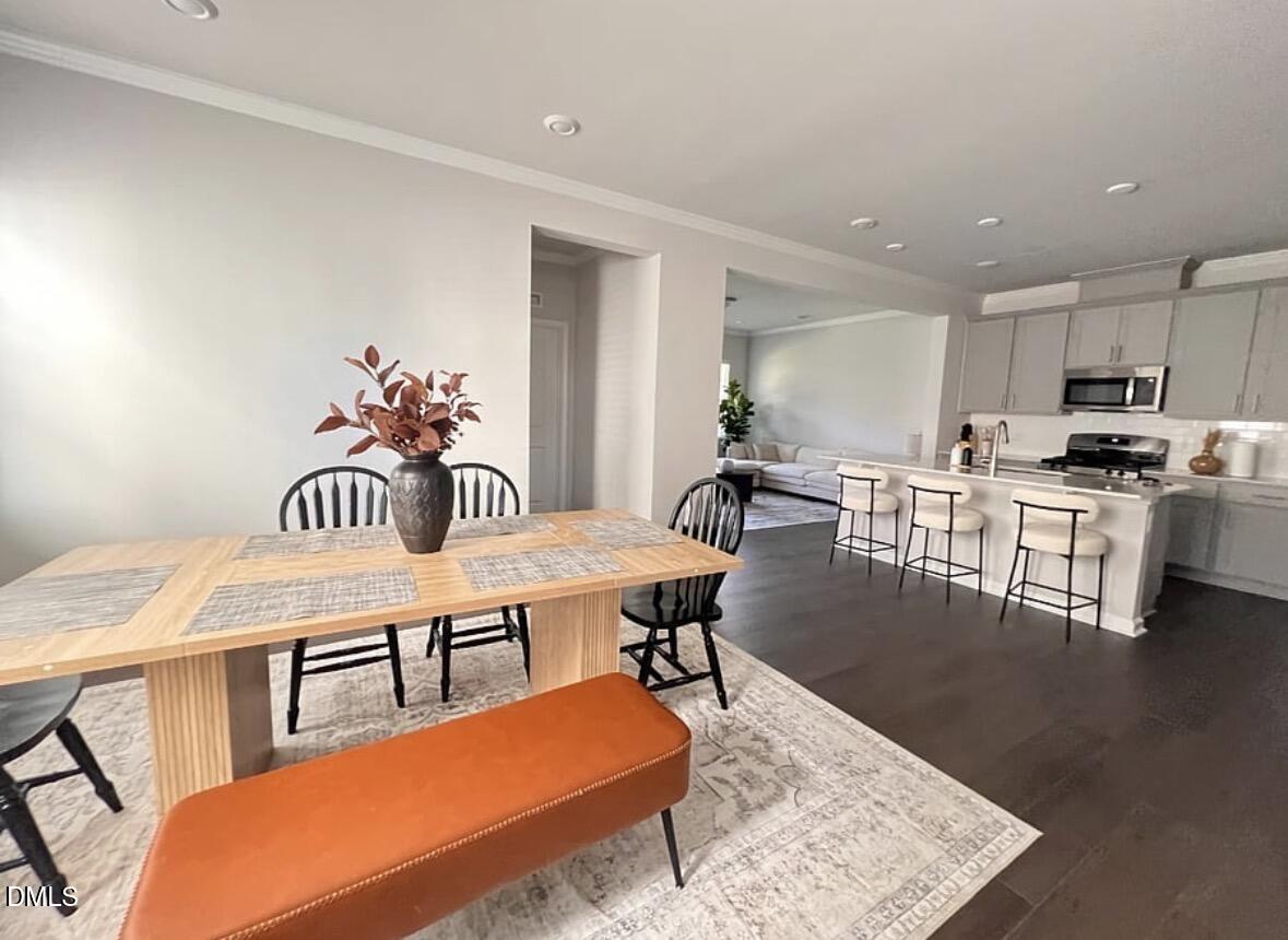 1412 Maple Br Circle Graham, NC 27253 - Photo 2 of 11 IMG_7365