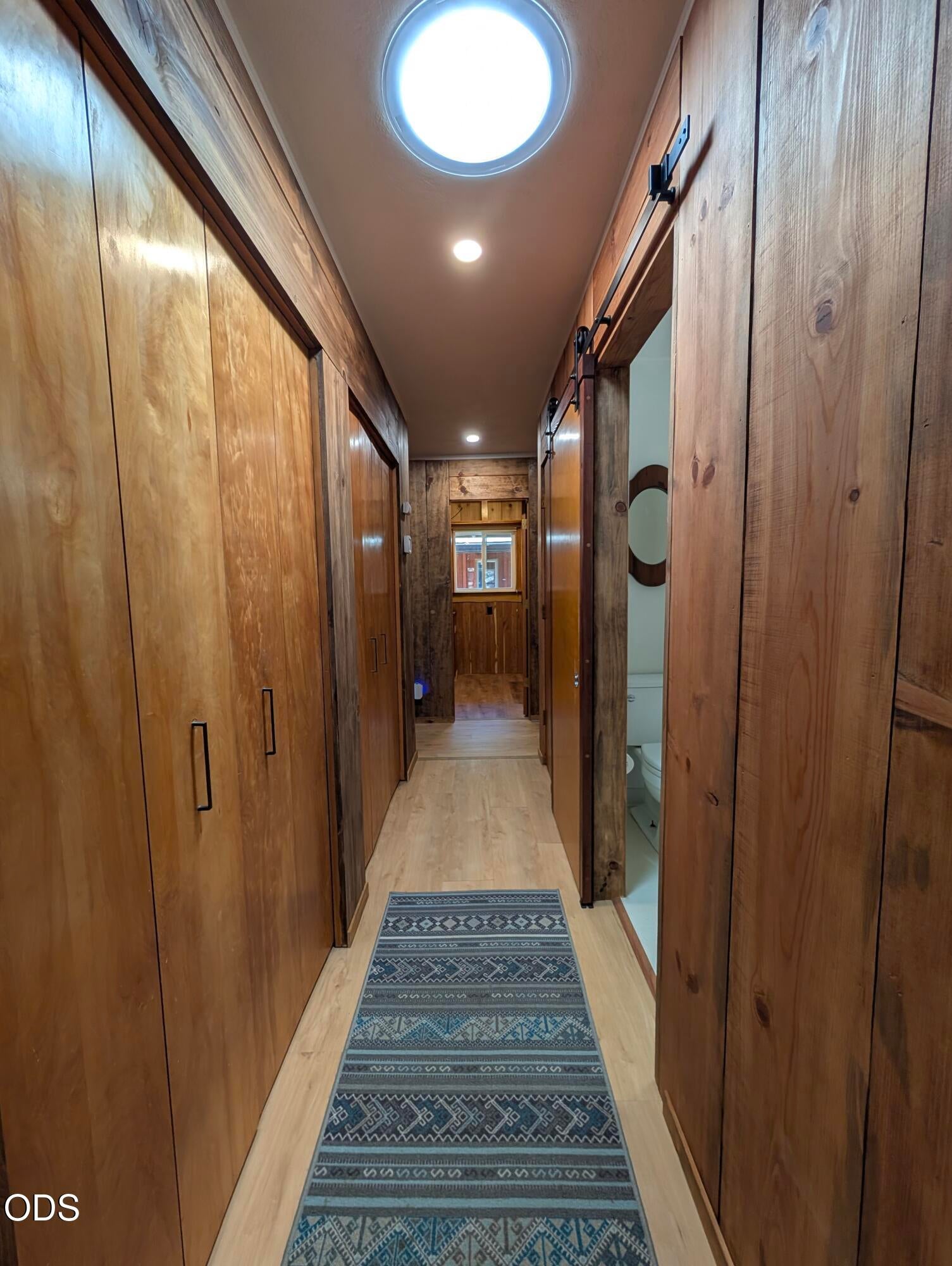 11851 Upper Applegate Road Jacksonville, OR 97530 - Photo 7 of 23 Gallery Image 7