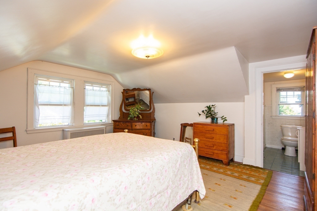 81 Prentice Street Waltham, MA 02451 - Photo 16 of 26