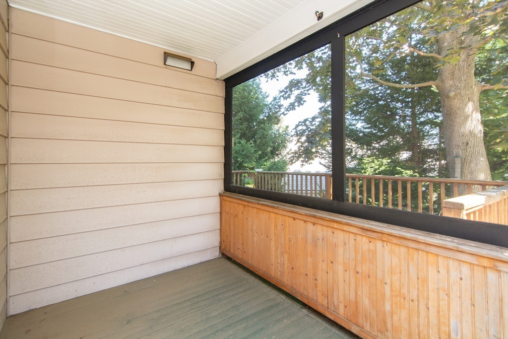 81 Prentice Street Waltham, MA 02451 - Photo 8 of 26