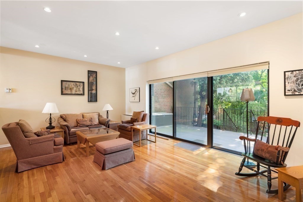 139 Perkins Street, Unit 139 Boston, MA 02130 - Photo 10 of 24