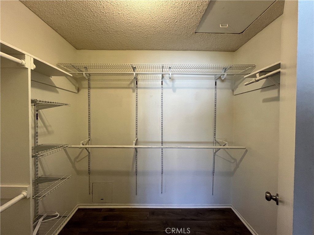 2534 Roxy Street Simi Valley, CA 93065 - Photo 12 of 19