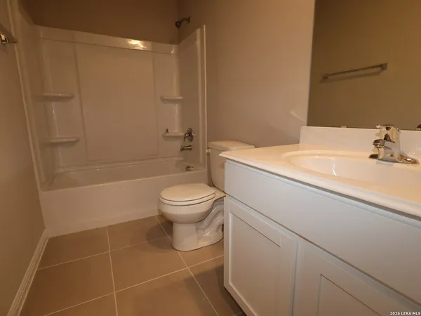$334,990 | 8708 Rucker Pond Trail, San Antonio, TX 78252