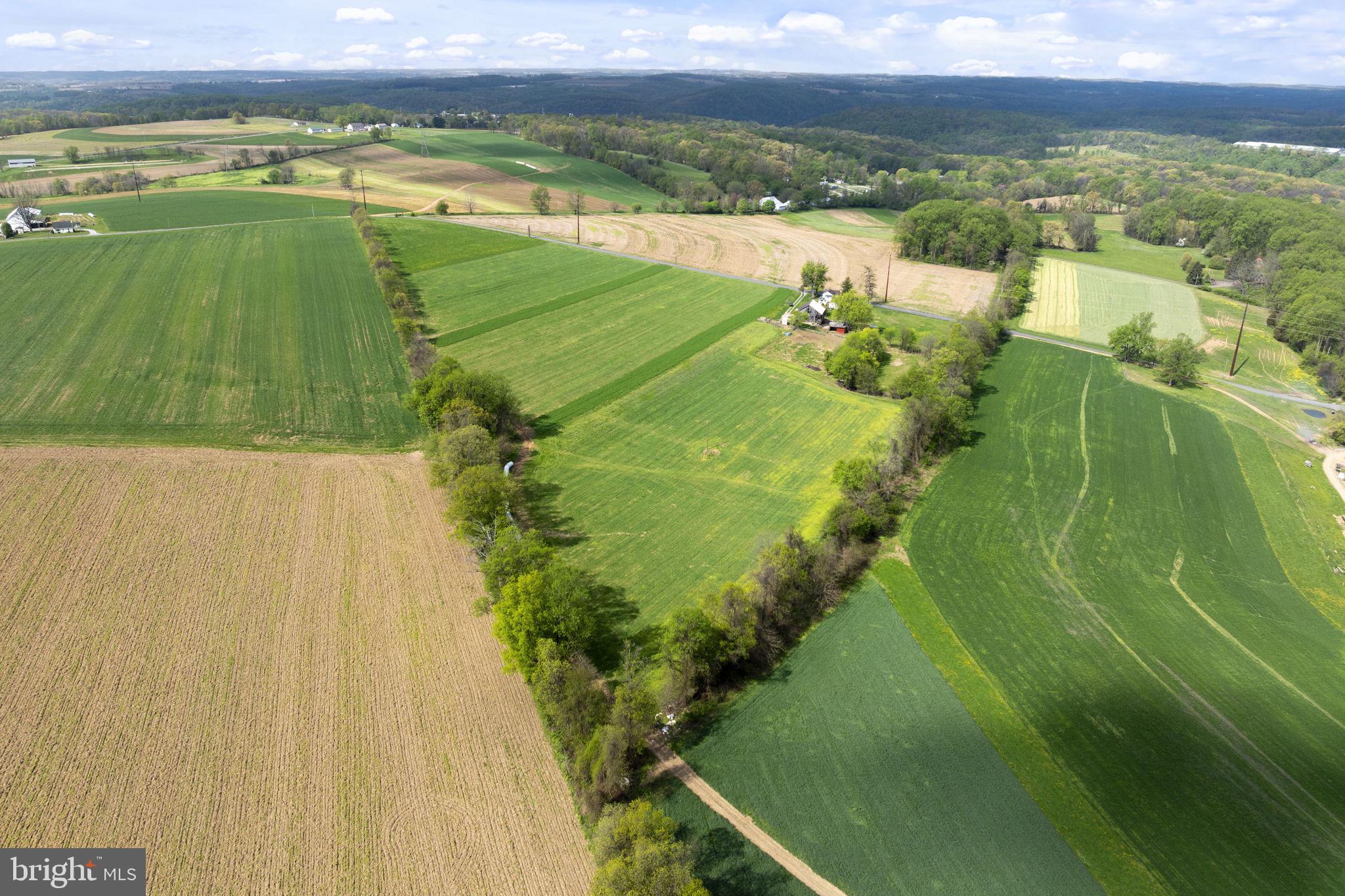 749 Hilldale Road Holtwood, PA 17532 - Photo 5 of 23