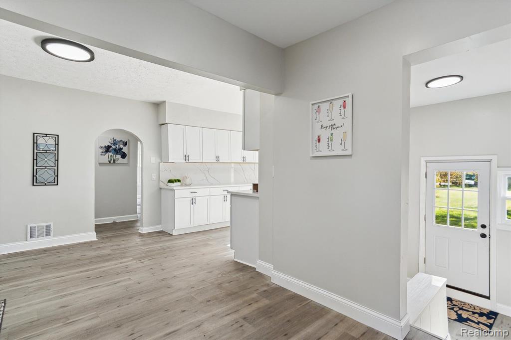 23010 Waltz Road New Boston, MI 48164 - Photo 22 of 80