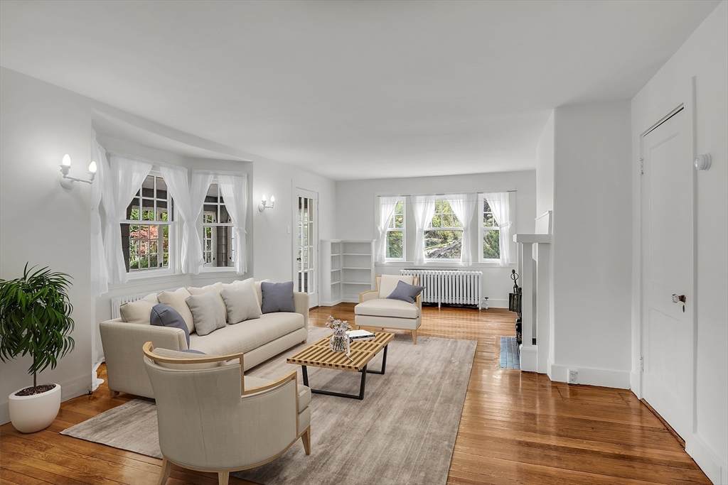 42 Locust Street Marblehead, MA 01945 - Photo 12 of 42 a living room with furniture and a large window