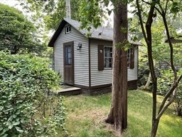 42 Locust Street Marblehead, MA 01945 - Photo 8 of 42 a house view with a garden space