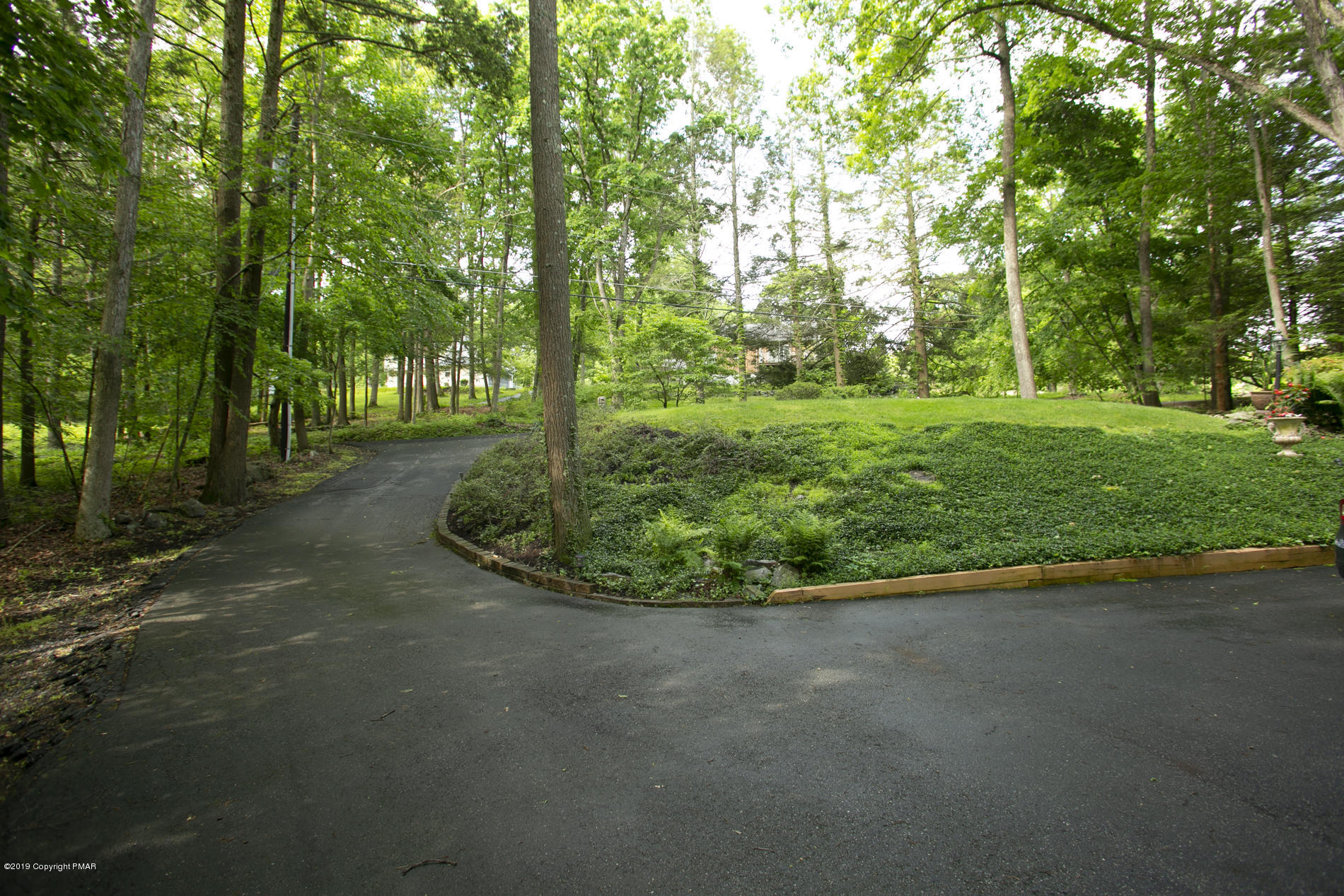 1541 Brislin Road Stroudsburg, PA 18360 - Photo 17 of 62 60419dc008a
