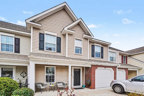 $300,000 | 520 Riverward Drive, Unit 520, Myrtle Beach, SC 29588