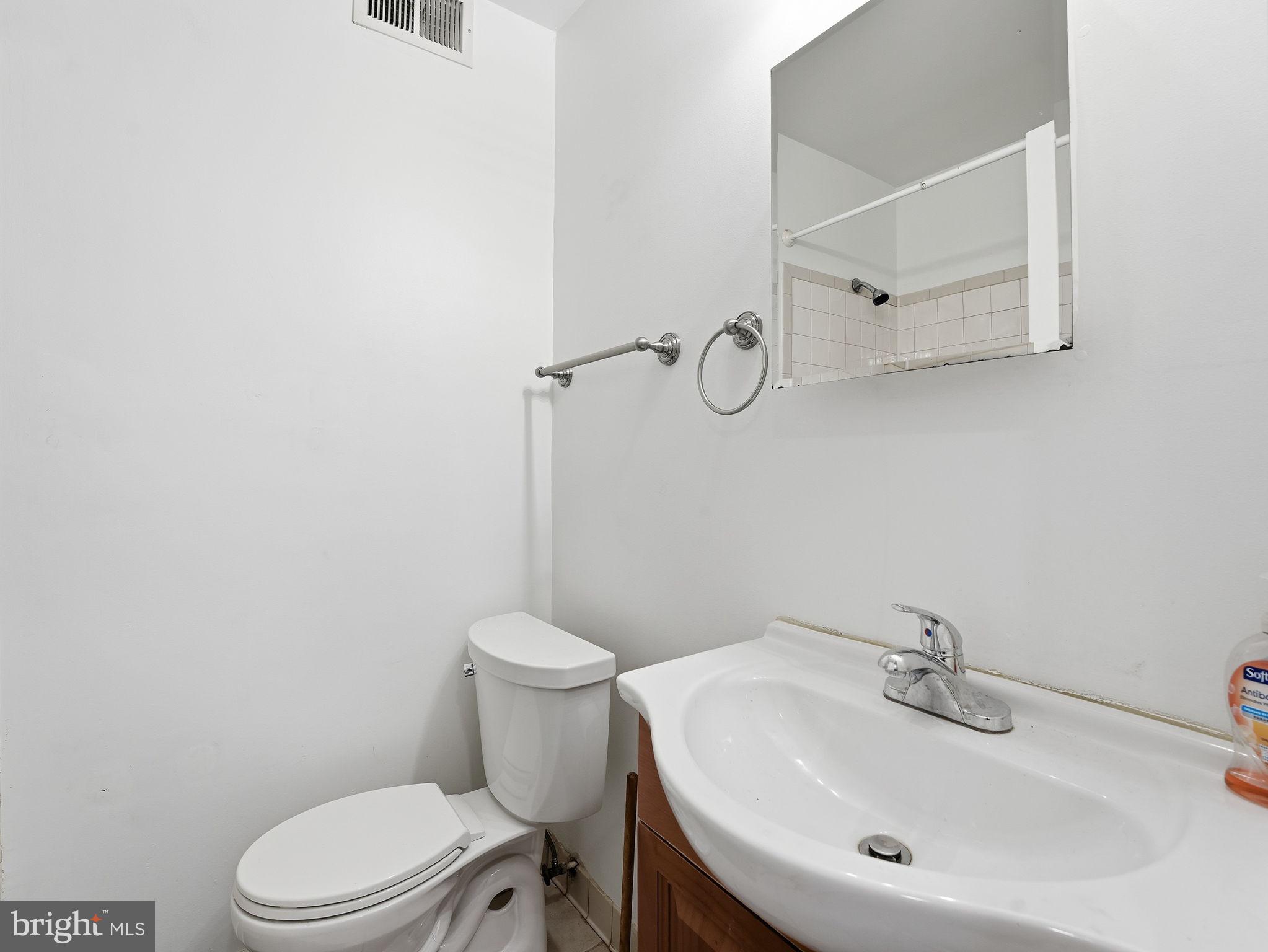 1707 H Street Northeast Washington, DC 20002 - Photo 30 of 38