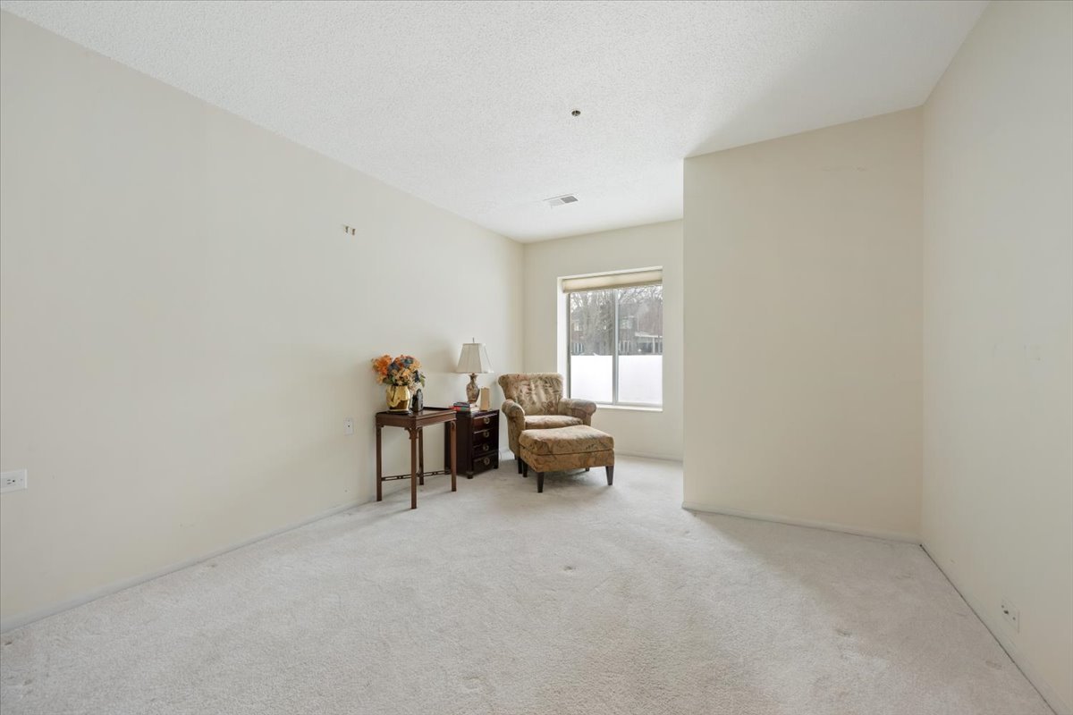 800 Ridge Road, Unit 117 Wilmette, IL 60091 - Photo 10 of 17