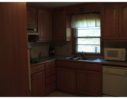 119 Cedar Road Longmeadow, MA 01106 - Photo 4 of 5