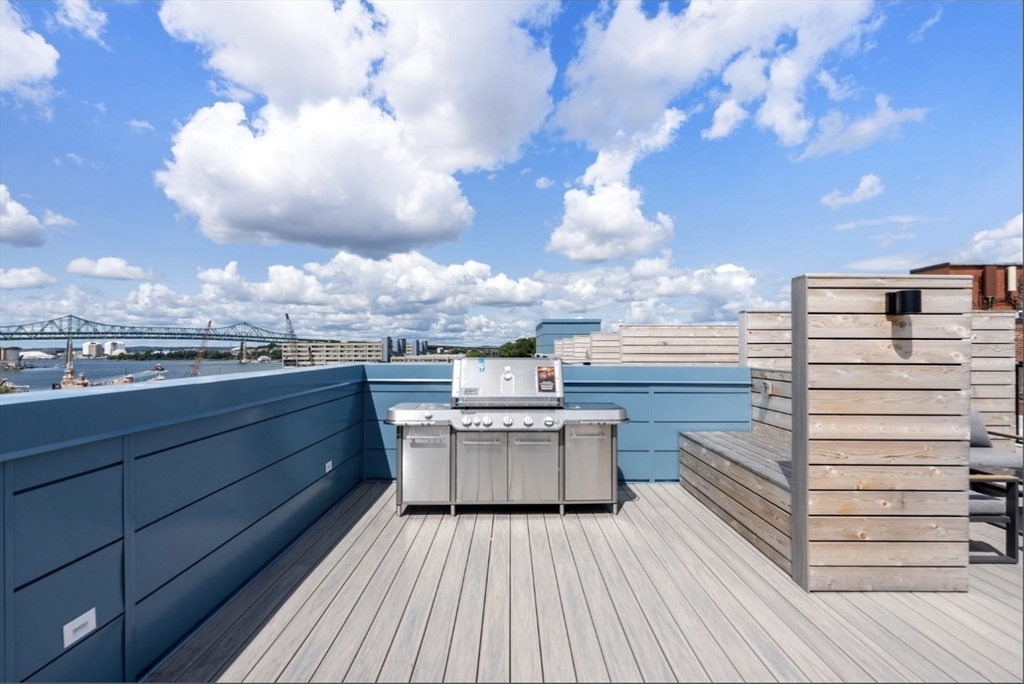 301 Border Street, Unit 402 Boston, MA 02128 - Photo 24 of 31
