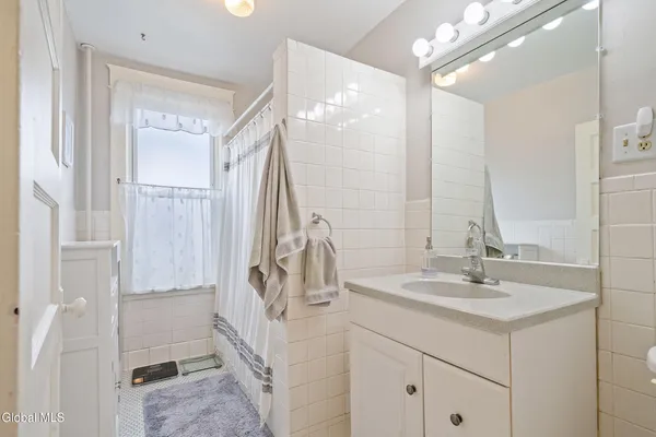 $299,900 | 115 Grove Avenue, Albany, NY 12208