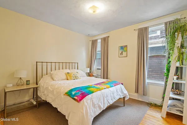$299,900 | 115 Grove Avenue, Albany, NY 12208