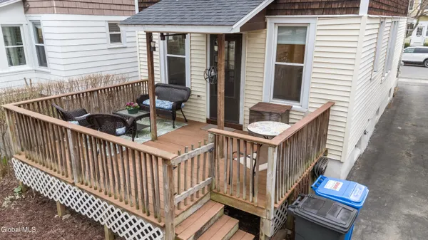 $299,900 | 115 Grove Avenue, Albany, NY 12208