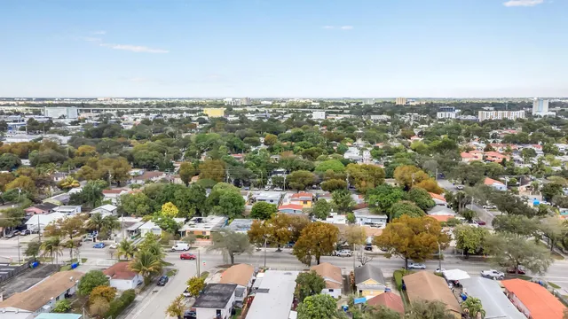 $2,600 | 2428 Northwest 28th Street, Miami, FL 33142