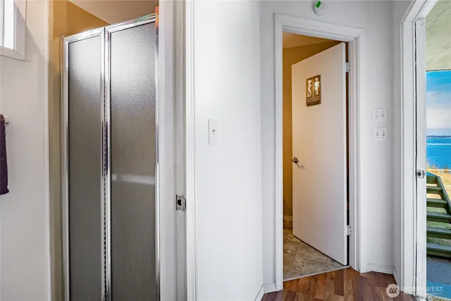 $925,000 | 6887 Holeman Avenue, Blaine, WA 98230