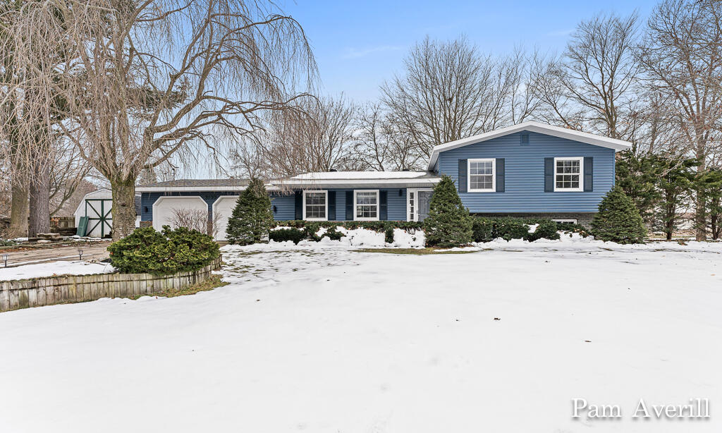 2133JensenRd01Lores