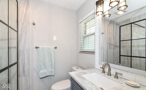 $450,000 | 5828 Andover Road, Indianapolis, IN 46220