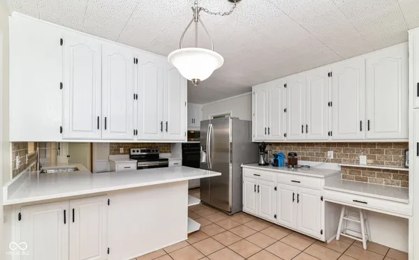 $450,000 | 5828 Andover Road, Indianapolis, IN 46220