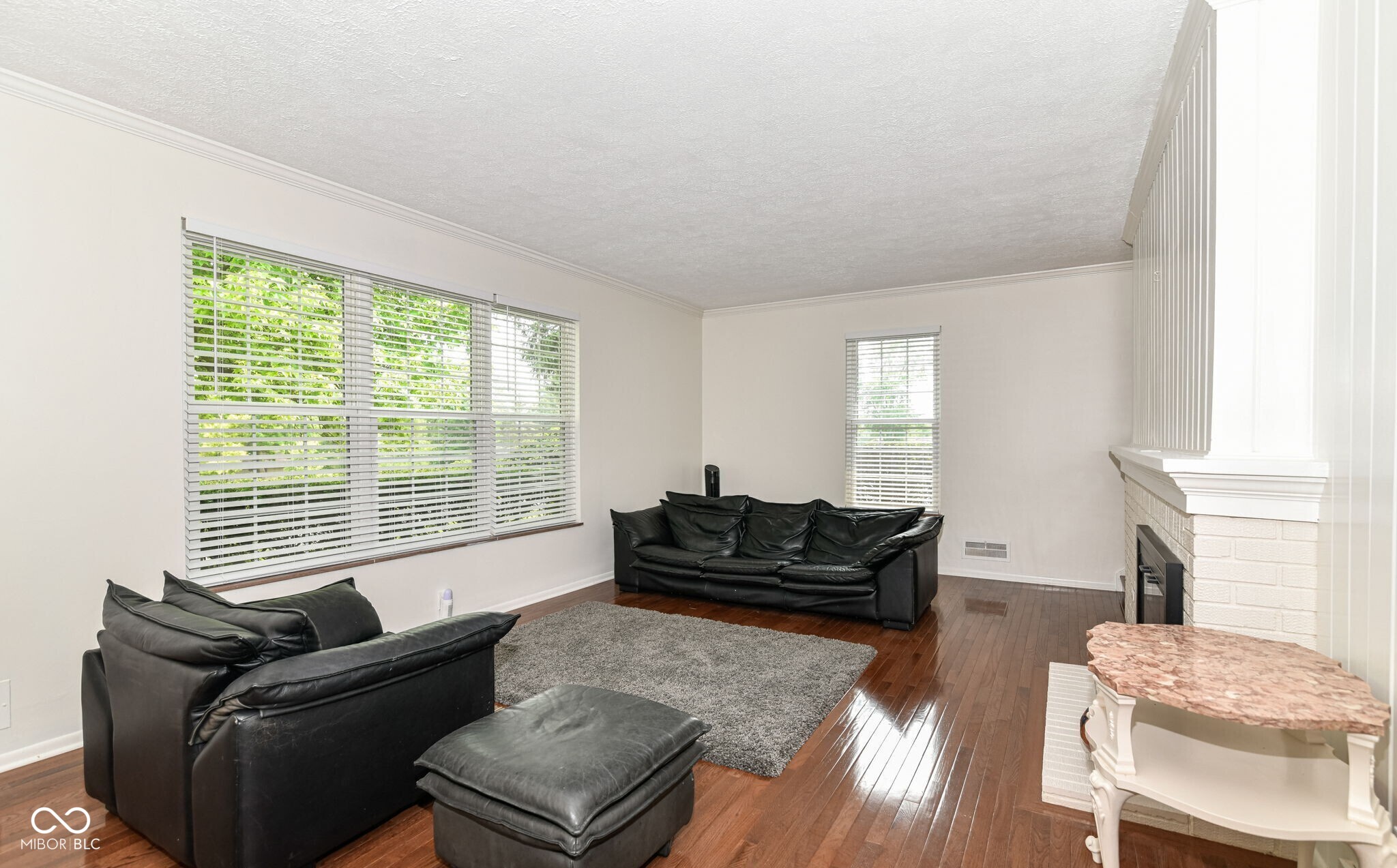 5828 Andover Road Indianapolis, IN 46220 - Photo 5 of 37