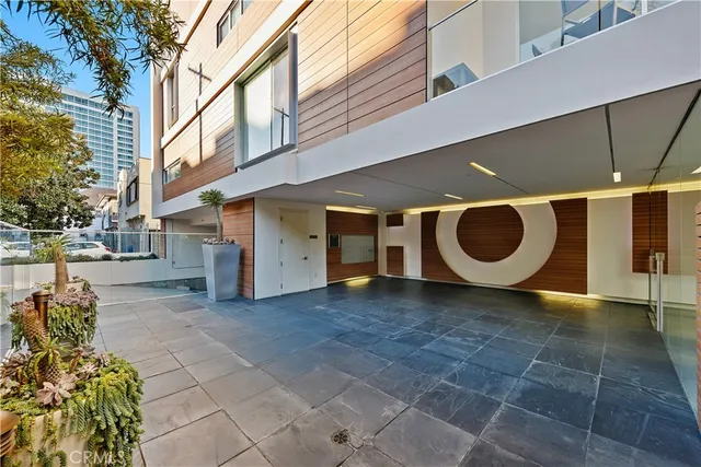 $669,000 | 6735 Yucca Street, Unit 107, Los Angeles, CA 90028