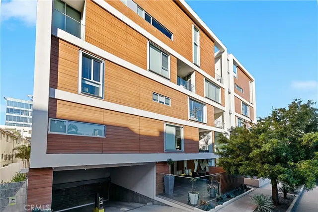 $669,000 | 6735 Yucca Street, Unit 107, Los Angeles, CA 90028
