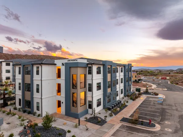 $438,888 | 206 South Chaparral Drive, Unit N301, Hurricane, UT 84737