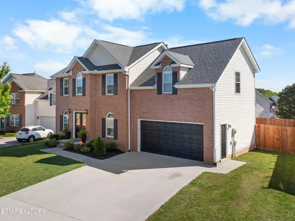 $445,000 | 4608 Sand Hill Lane, Knoxville, TN 37918