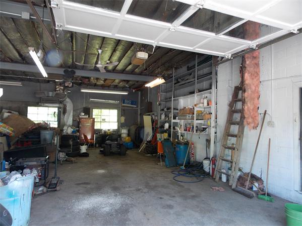 881-883 Patriots Road Templeton, MA 01468 - Photo 9 of 17 Gallery Image 9