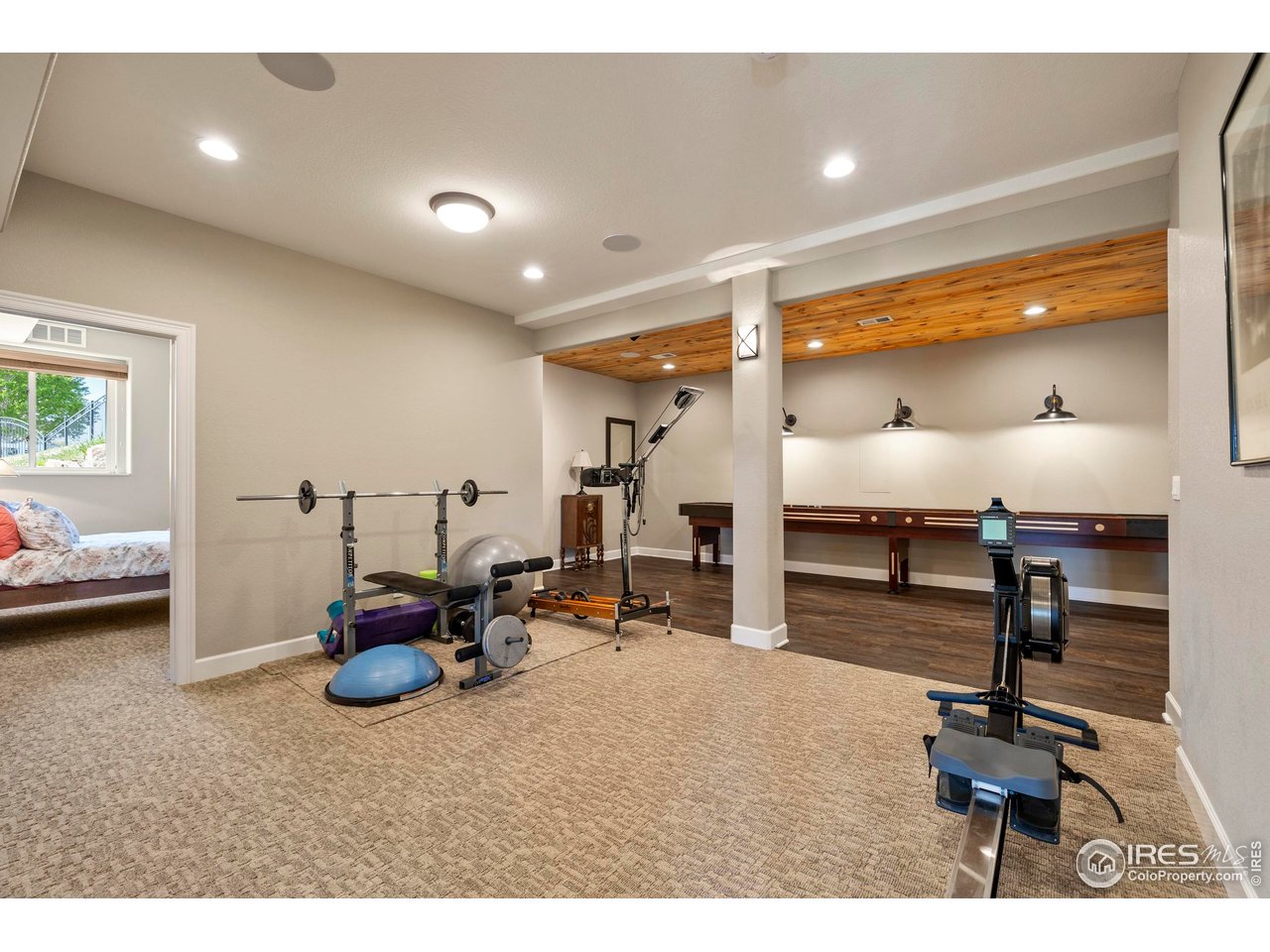 793 Richards Lake Road Fort Collins, CO 80524 - Photo 31 of 40 a room with lots of gym equipment