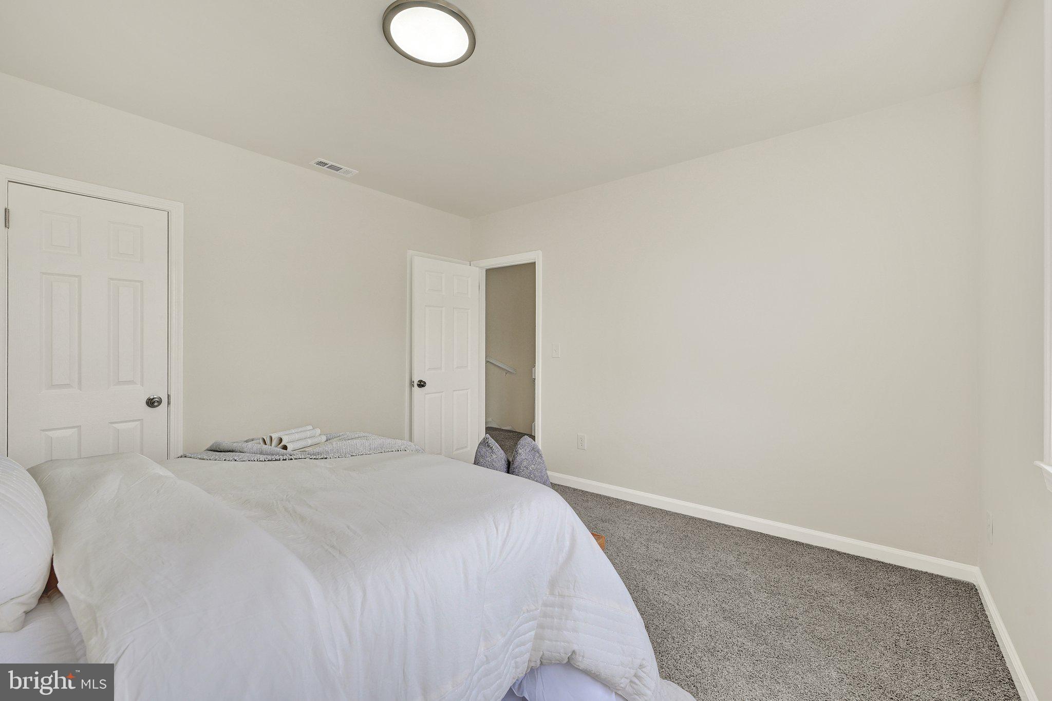 5829 The Alameda Baltimore, MD 21239 - Photo 17 of 27