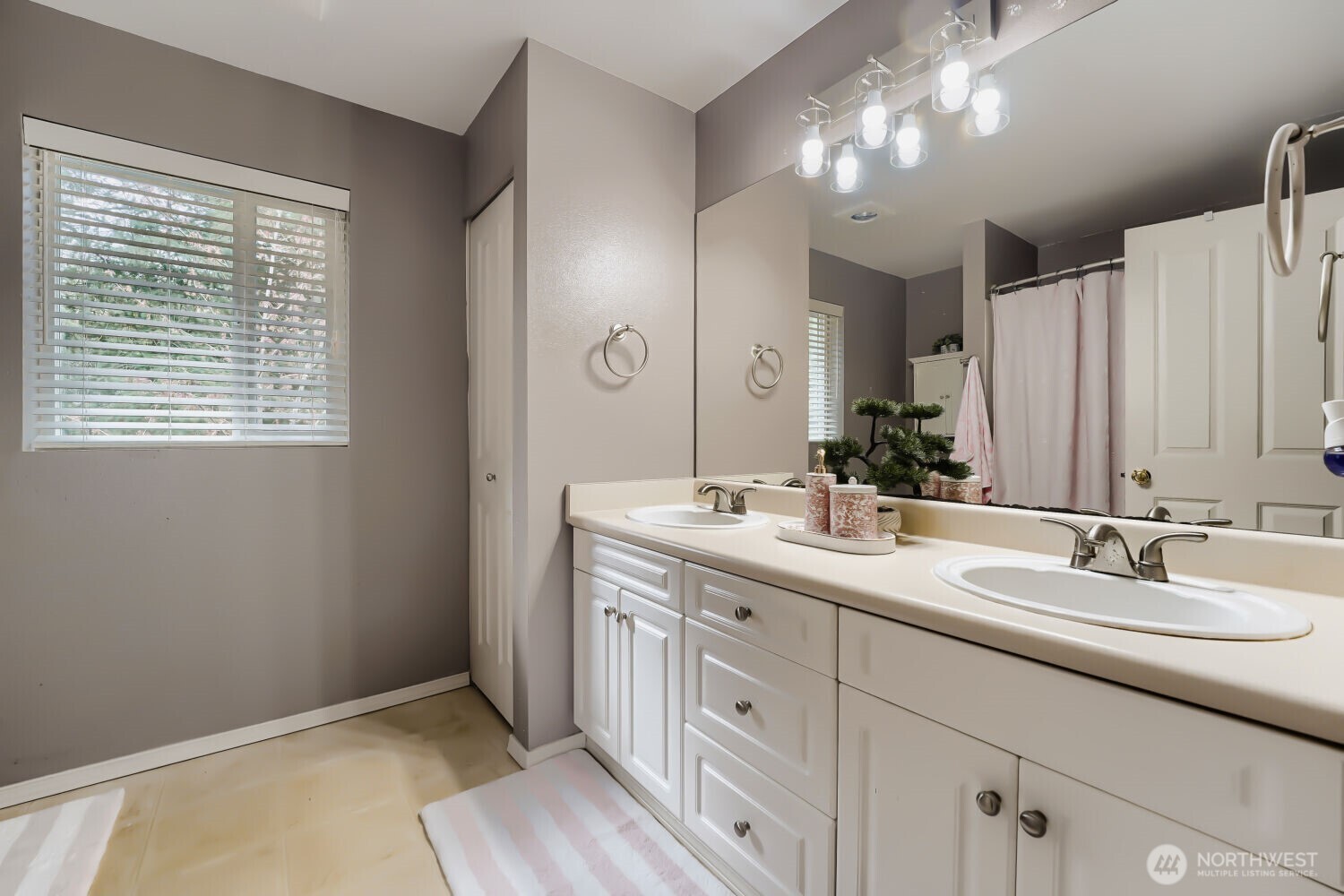 15150 140th Way Southeast, Unit V104 Renton, WA 98058 - Photo 13 of 29
