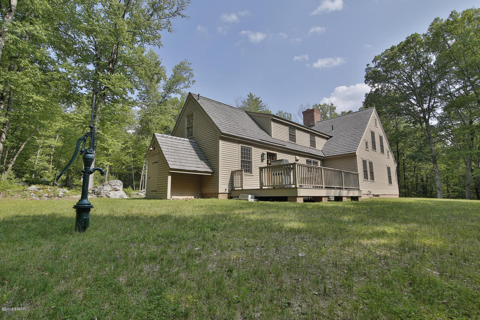 215 Spencer Road Dingmans Ferry, PA 18328 - Photo 34 of 39
