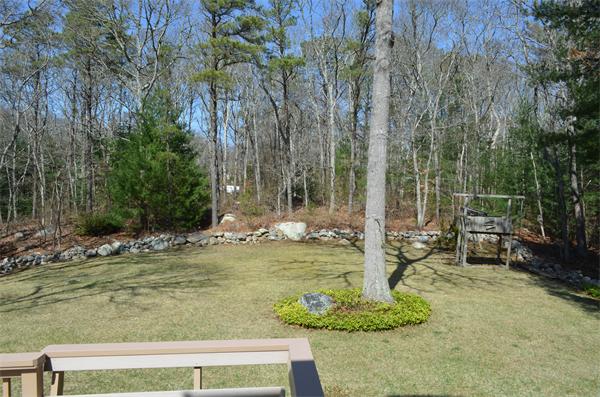 31 Riddle Hill Road Falmouth, MA 02540 - Photo 7 of 10 Gallery Image 7