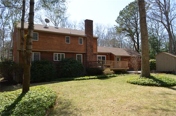 31 Riddle Hill Road Falmouth, MA 02540 - Photo 9 of 10 Gallery Image 9