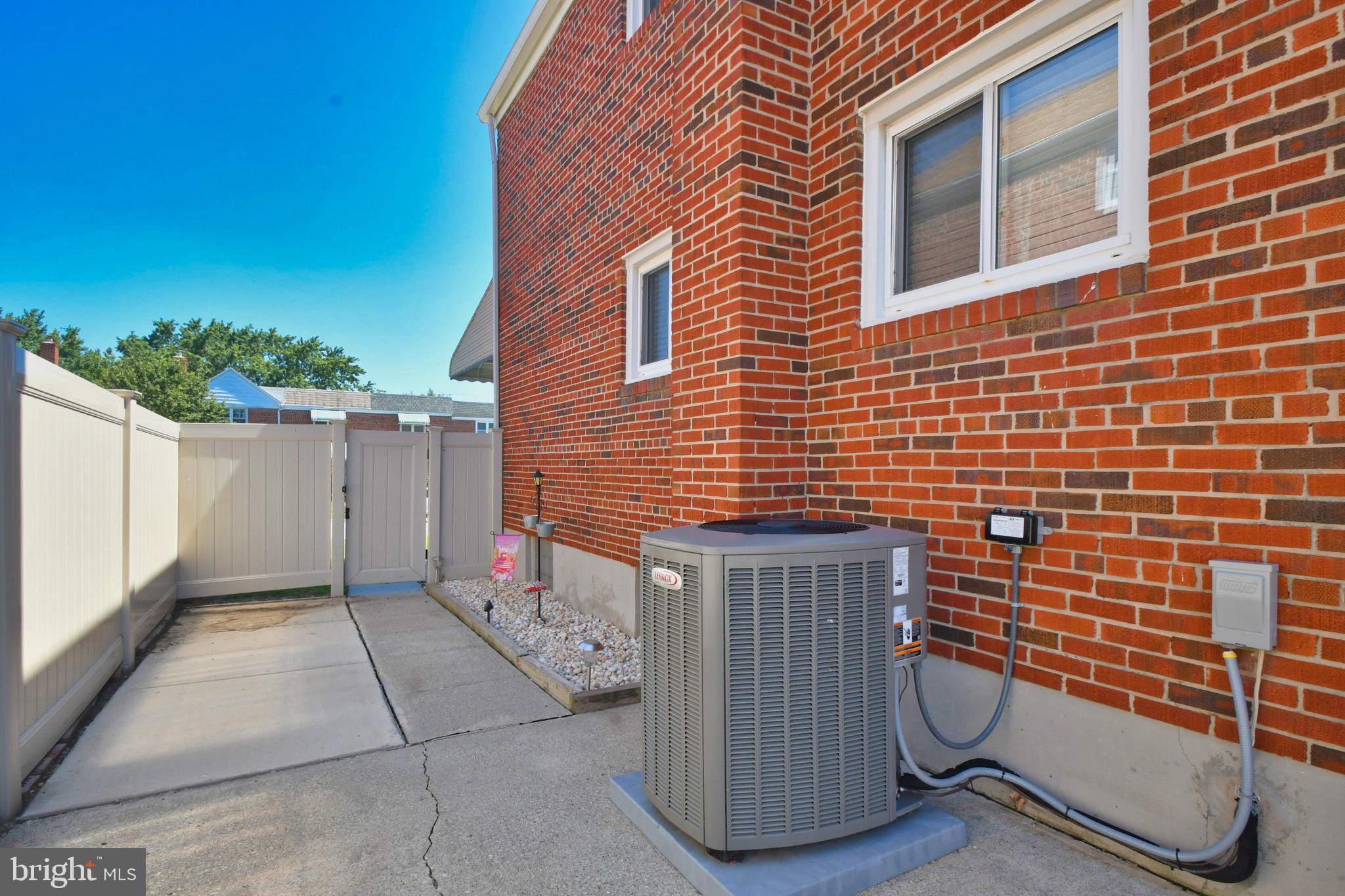 2315 Searles Road Baltimore, MD 21222 - Photo 44 of 46