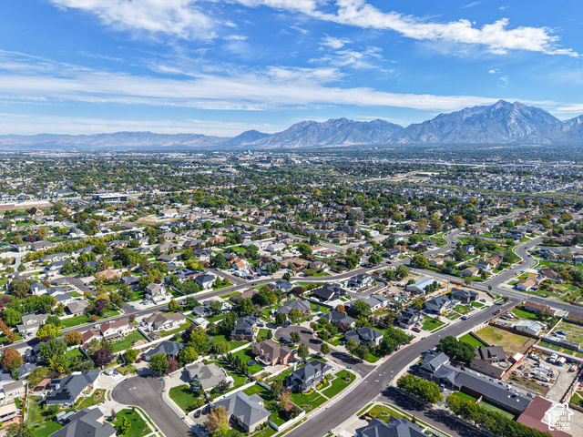 11779 South Stone Ridge Court Ridge West Riverton, UT 84065 - Photo 81 of 85 Expansive residential area with a prominent mountain backdrop