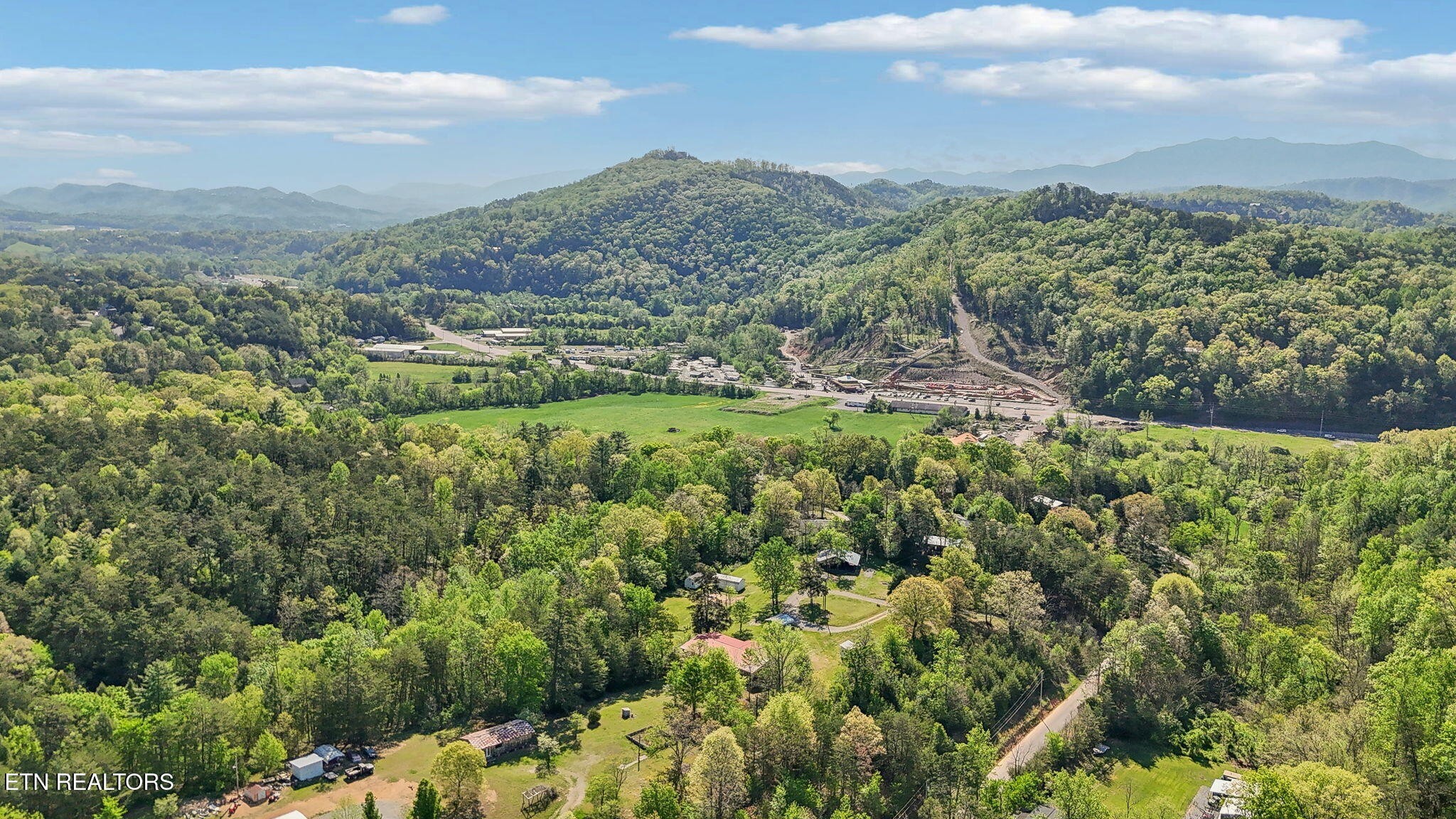 1351 Mortar Road Sevierville, TN 37876 - Photo 27 of 28