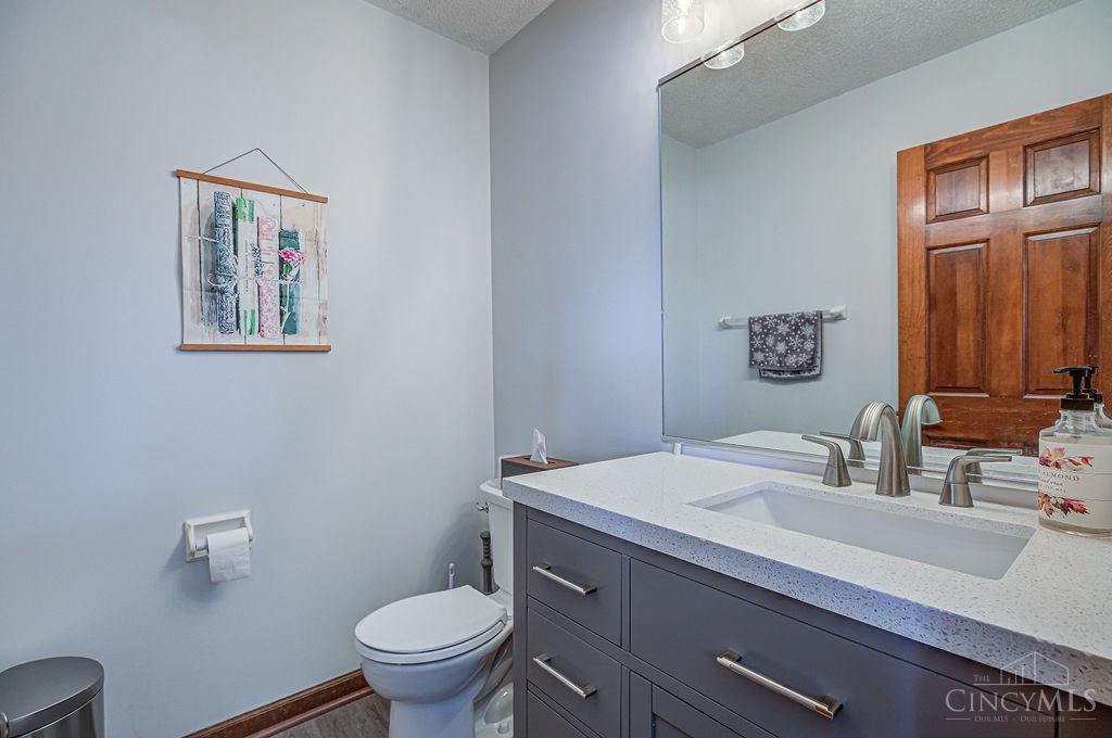 2445 Smith Road Hamilton, OH 45013 - Photo 11 of 41