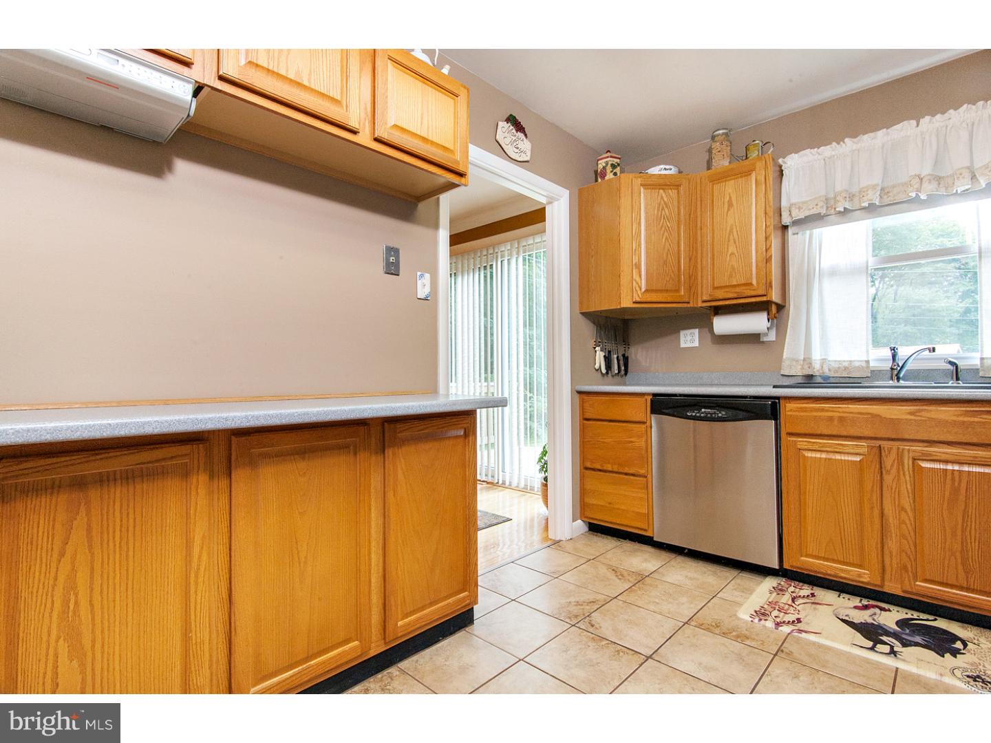 1100 Winding Road Lansdale, PA 19446 - Photo 15 of 25 Kitchen