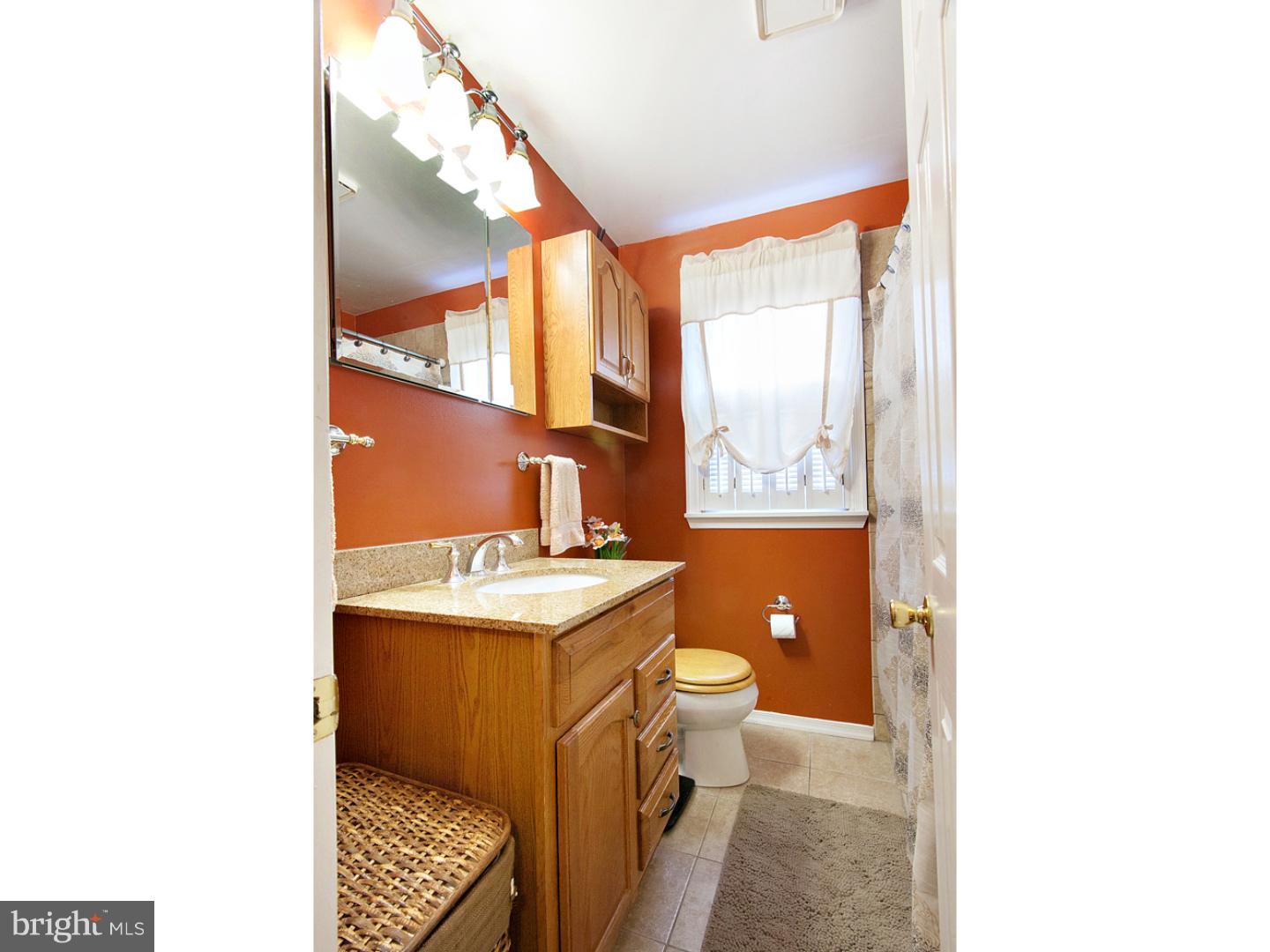 1100 Winding Road Lansdale, PA 19446 - Photo 24 of 25 Bathroom
